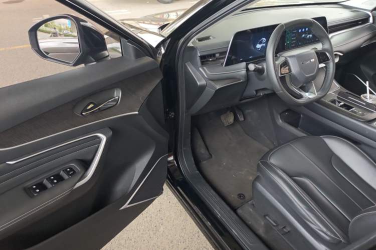 Used Venucia V DD-i 2023 110 km iE Version Driver Seat