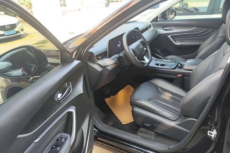 Used Venucia V DD-i 2023 60km iD Version Driver Seat