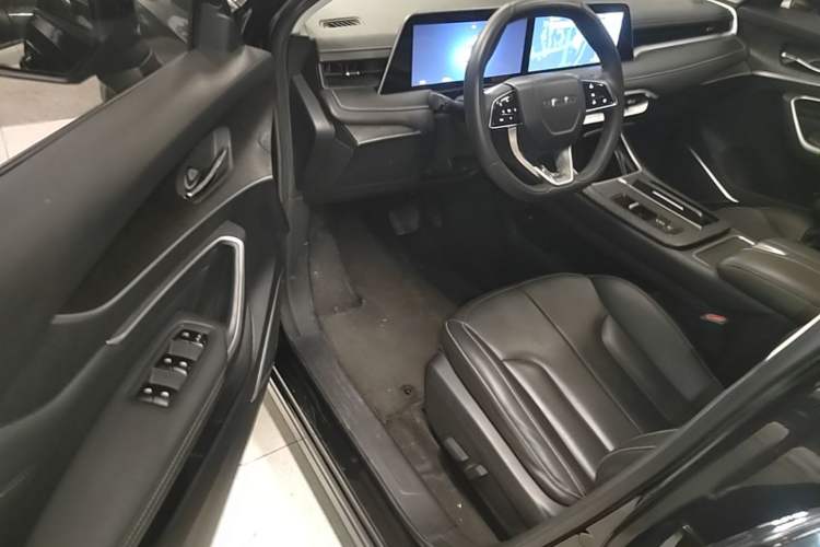 Used Venucia V DD-i 2023 110 km iE Version Driver Seat