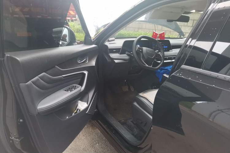 Used Venucia V DD-i 2023 110 km iE Version Driver Seat