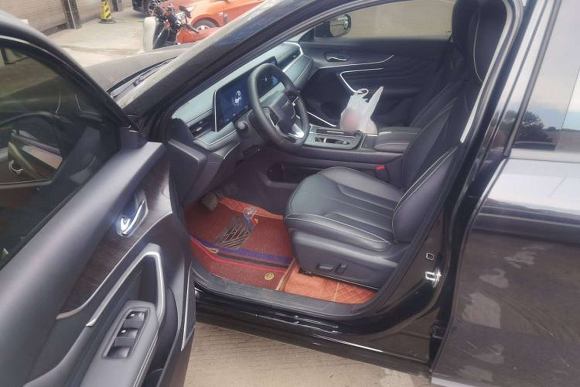 Used Venucia V DD-i 2023 60km iD Version Driver Seat