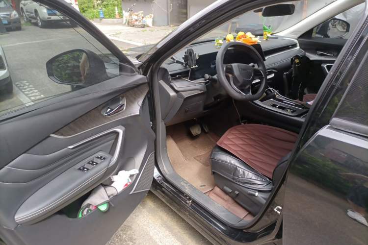 Used Venucia V DD-i 2023 110 km iE Version Driver Seat