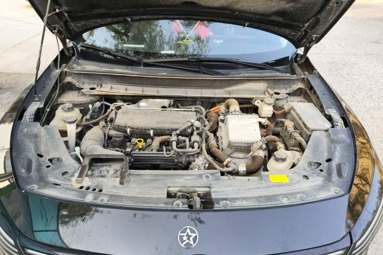 Used Venucia V DD-i 2023 60km iD Version Engine Bay