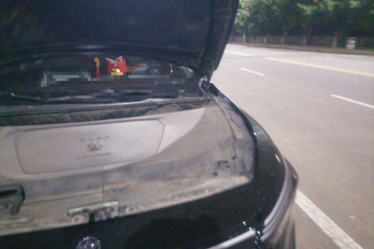 Used Venucia V DD-i 2023 110 km iE Version Engine Bay Left