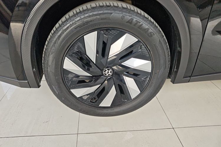 Used Venucia V DD-i 2023 110 km iE Version Exterior 7