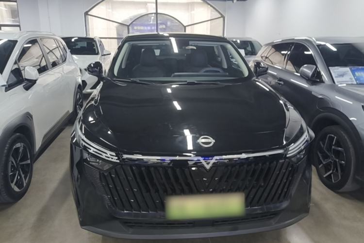 Used Venucia V DD-i 2023 110 km iE Version Front