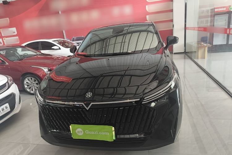 Used Venucia V DD-i 2023 110 km iE Version Front