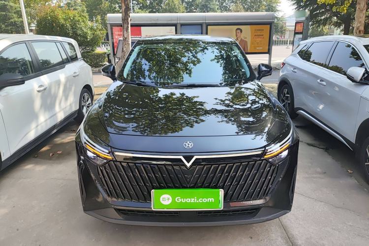 Used Venucia V DD-i 2023 60km iD Version Front