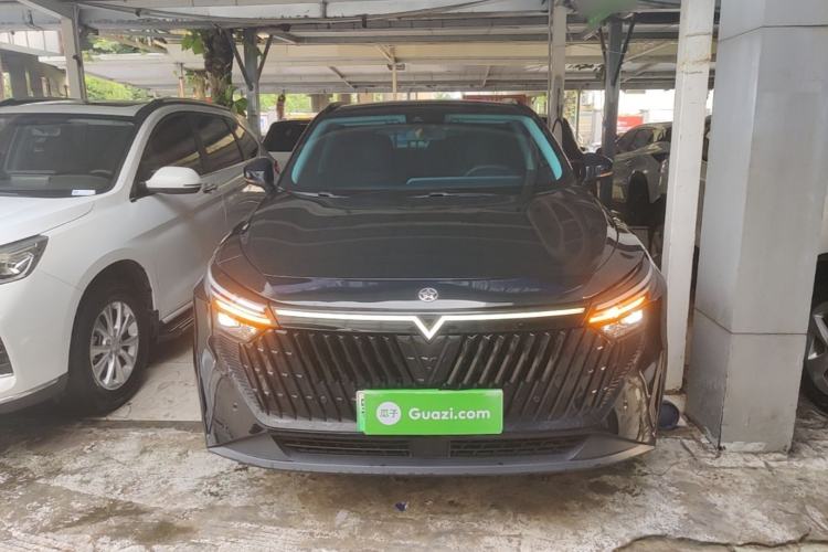 Used Venucia V DD-i 2023 110km iT Version Front