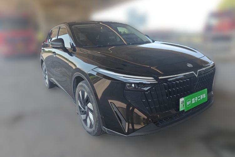 Used Venucia V DD-i 2023 110 km iE Version Front Right 45 Deg