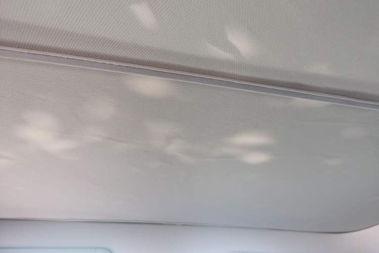 Used Venucia V DD-i 2023 110 km iE Version Headliner