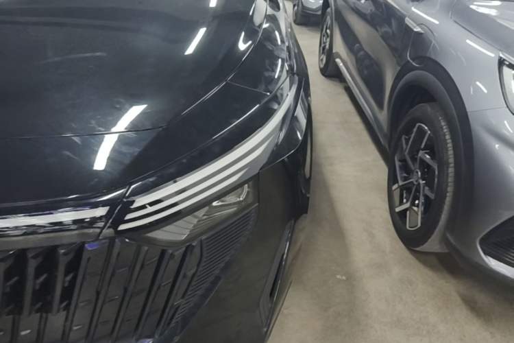 Used Venucia V DD-i 2023 110 km iE Version Left Front Headlight