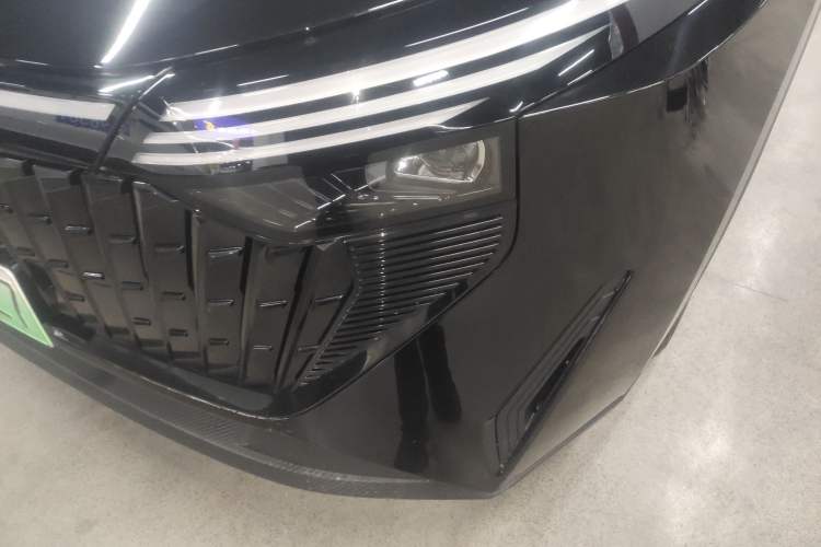 Used Venucia V DD-i 2023 110 km iE Version Left Front Headlight