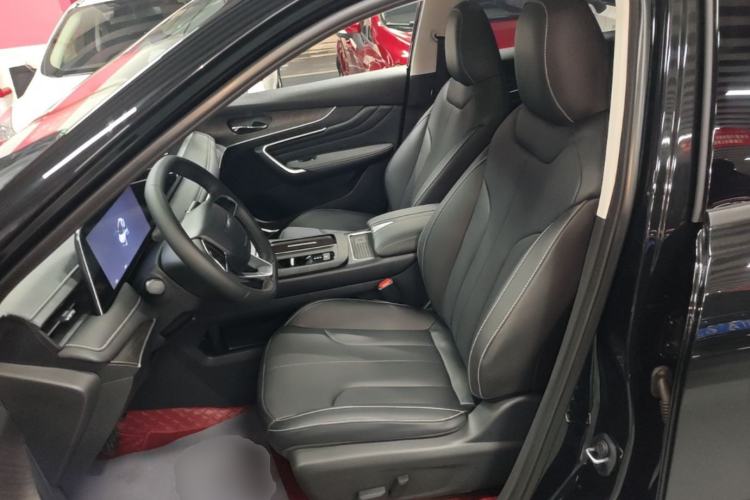 Used Venucia V DD-i 2023 60km iD Version Left Front Seat