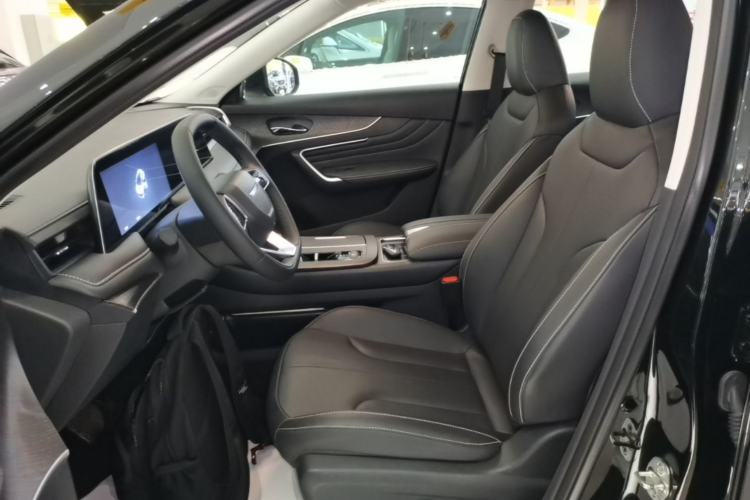 Used Venucia V DD-i 2023 60km iD Version Left Front Seat