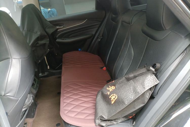 Used Venucia V DD-i 2023 110 km iE Version Left Rear Seat