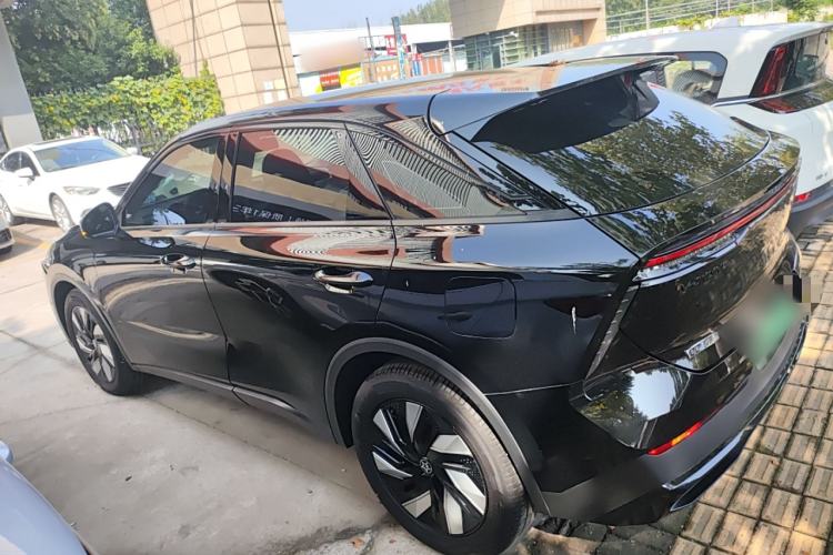 Used Venucia V DD-i 2023 60km iD Version Left Side