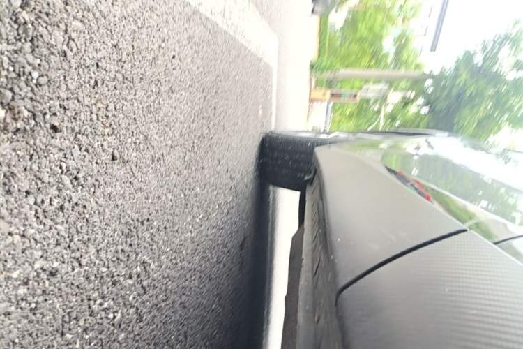 Used Venucia V DD-i 2023 110 km iE Version Left Side Sill