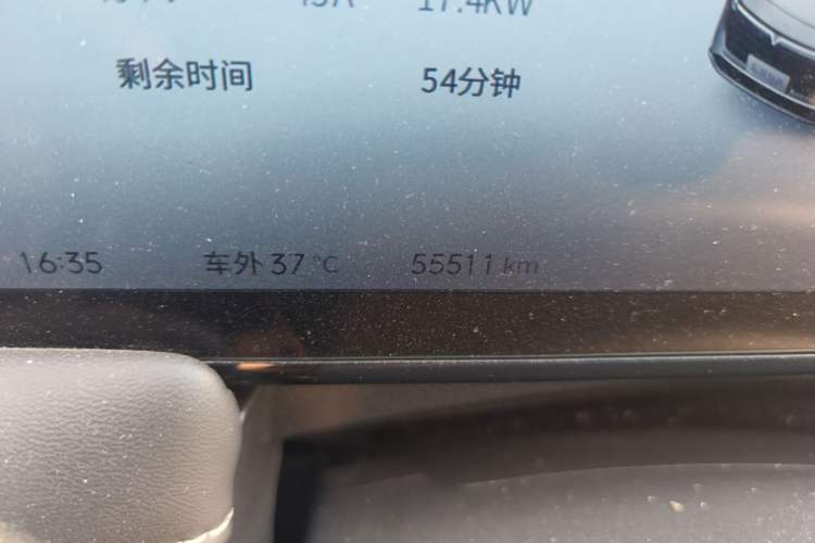 Used Venucia V DD-i 2023 110 km iE Version Odometer Close Up