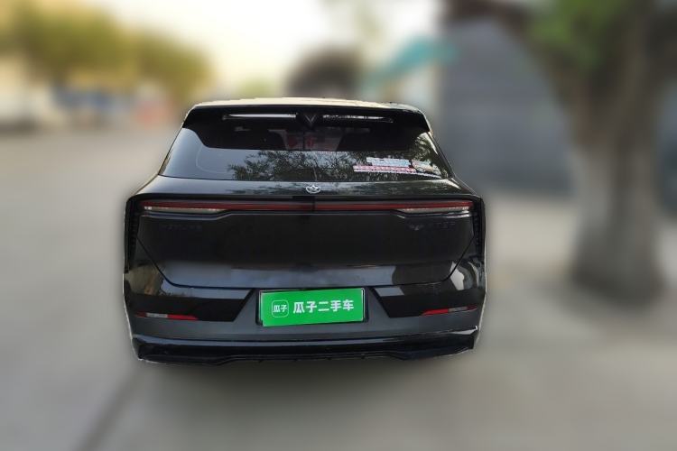 Used Venucia V DD-i 2023 60km iD Version Rear
