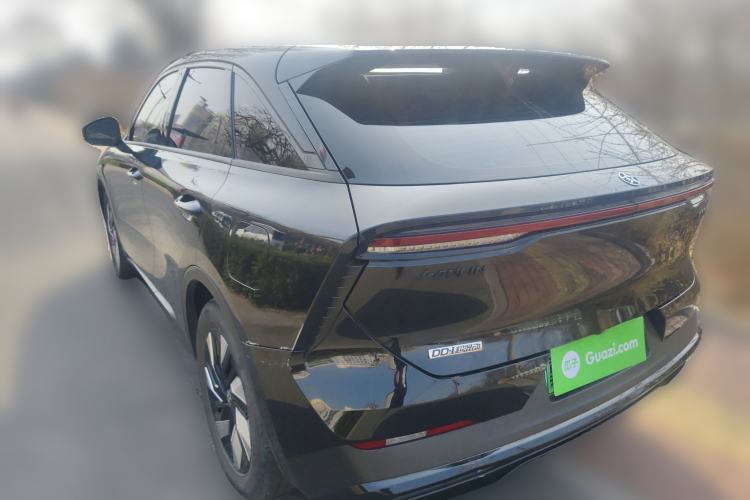 Used Venucia V DD-i 2023 110 km iE Version Rear Left 45 Deg
