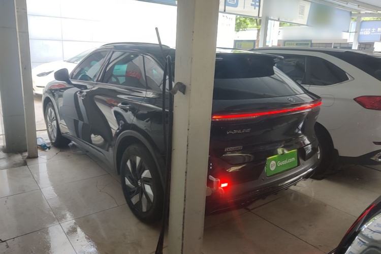Used Venucia V DD-i 2023 110km iT Version Rear Left 45 Deg