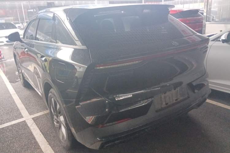 Used Venucia V DD-i 2023 110 km iE Version Rear Left 45 Deg