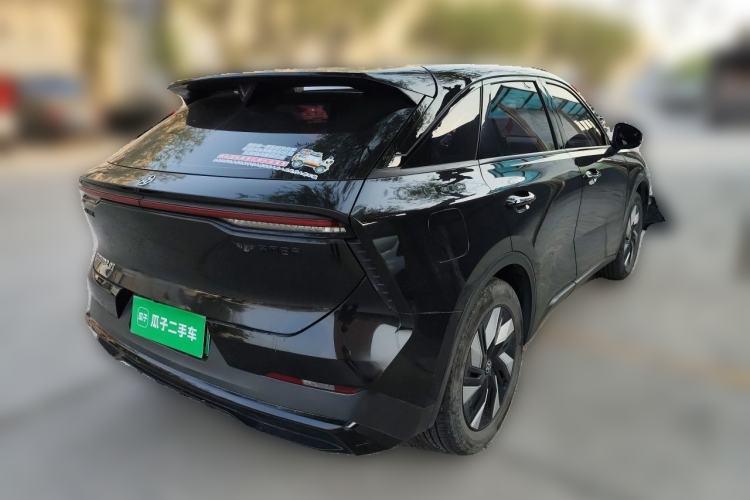 Used Venucia V DD-i 2023 60km iD Version Rear Right 45 Deg