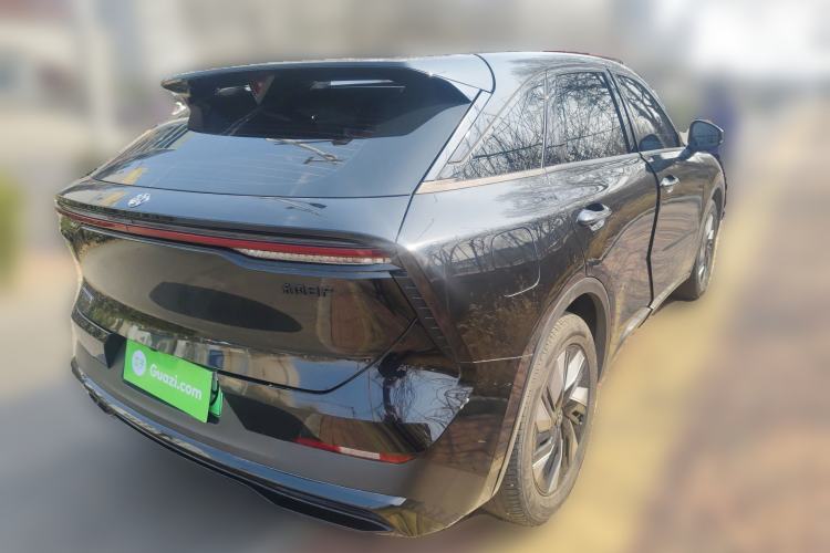 Used Venucia V DD-i 2023 110 km iE Version Rear Right 45 Deg