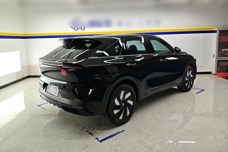 Used Venucia V DD-i 2023 110 km iE Version Rear Right 45 Deg