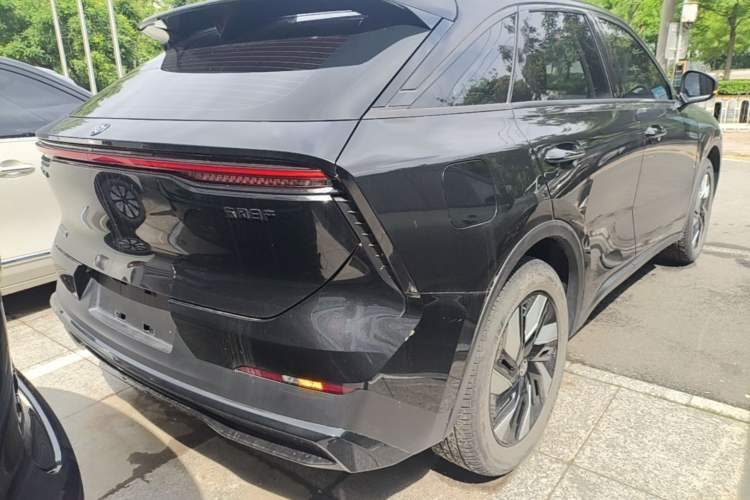 Used Venucia V DD-i 2023 110 km iE Version Rear Right 45 Deg