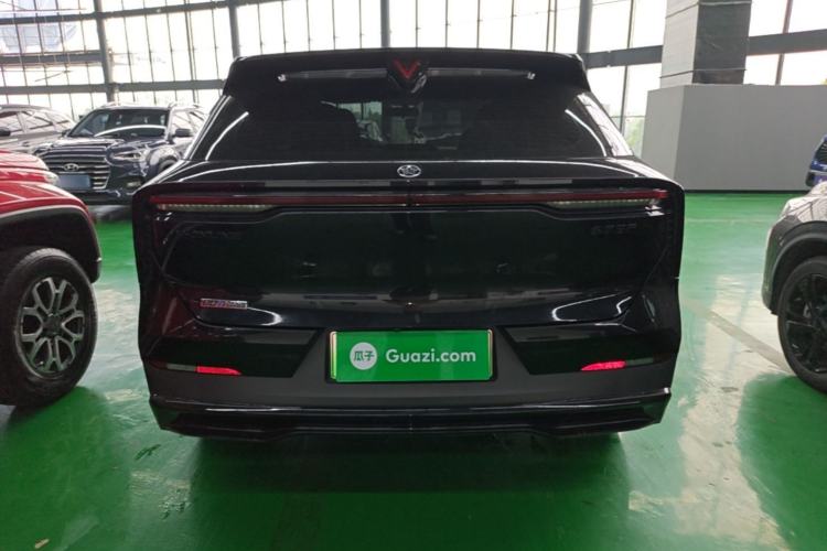 Used Venucia V DD-i 2023 110 km iE Version Rear