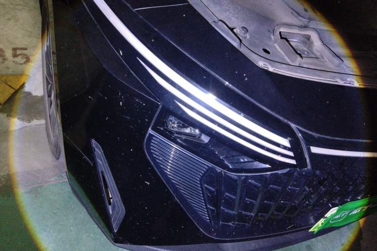 Used Venucia V DD-i 2023 110 km iE Version Right Front Headlight
