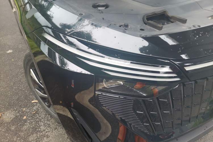 Used Venucia V DD-i 2023 110 km iE Version Right Front Headlight
