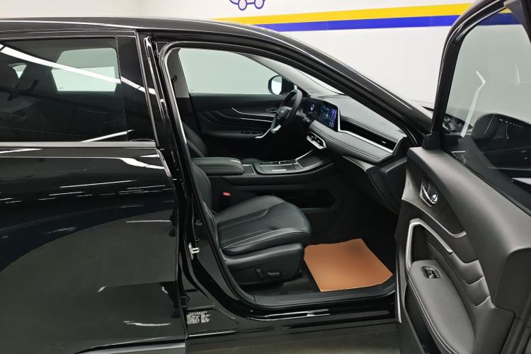 Used Venucia V DD-i 2023 110 km iE Version Right Front Seat