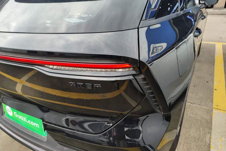 Used Venucia V DD-i 2023 110 km iE Version Right Rear Taillight