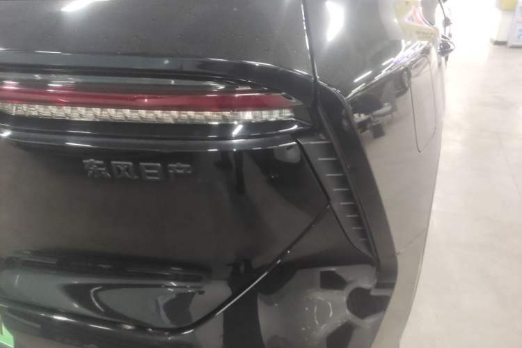 Used Venucia V DD-i 2023 110 km iE Version Right Rear Taillight