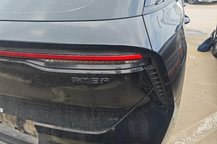 Used Venucia V DD-i 2023 110 km iE Version Right Rear Taillight