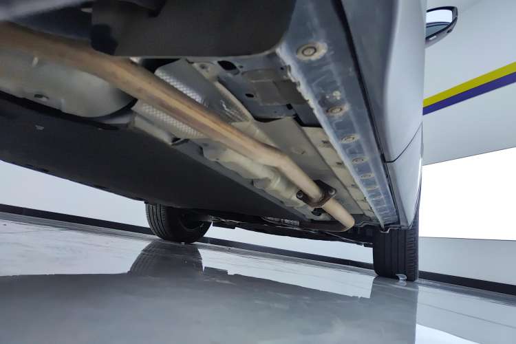 Used Venucia V DD-i 2023 110 km iE Version Right Side Sill