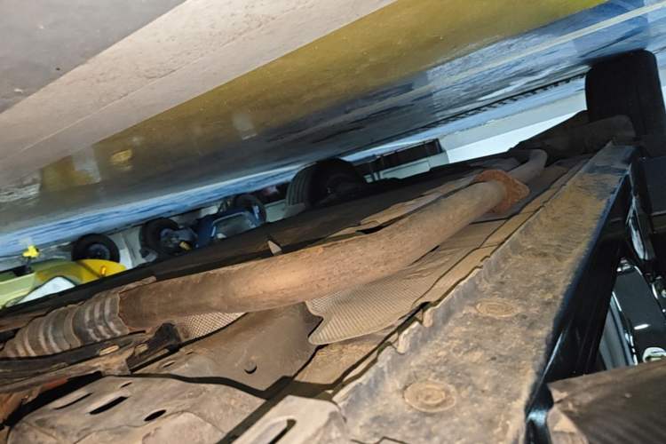 Used Venucia V DD-i 2023 110 km iE Version Right Side Sill