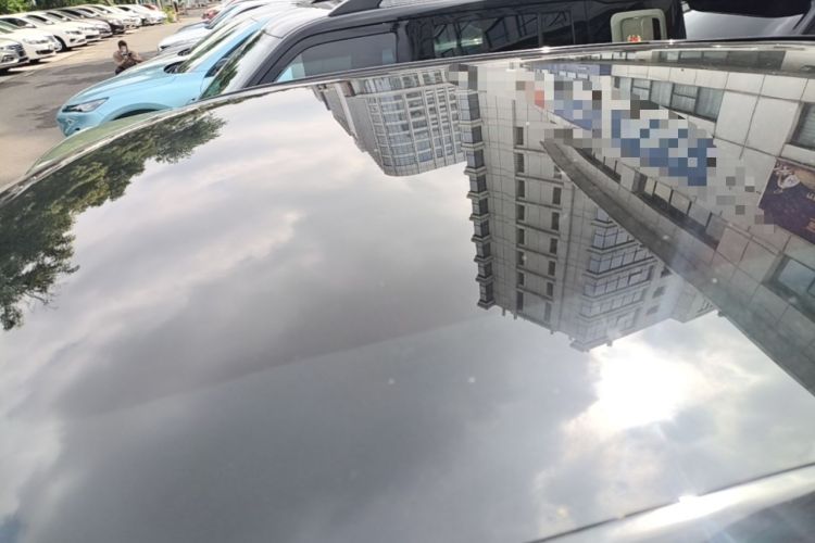 Used Venucia V DD-i 2023 110 km iE Version Roof