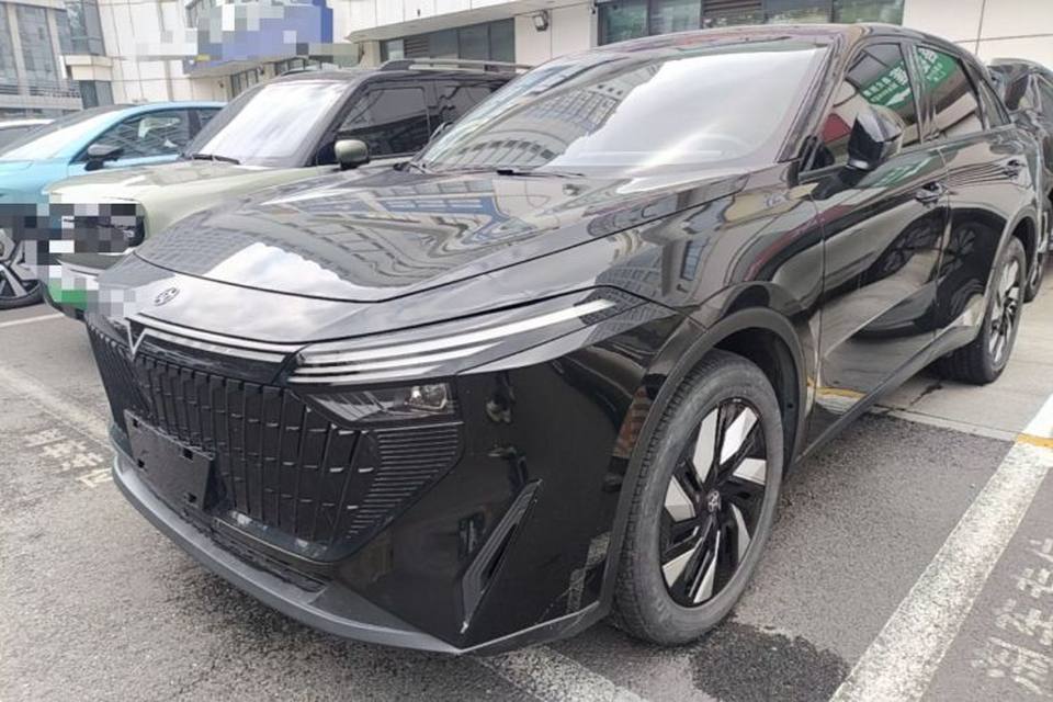 Venucia V DD-i 2023