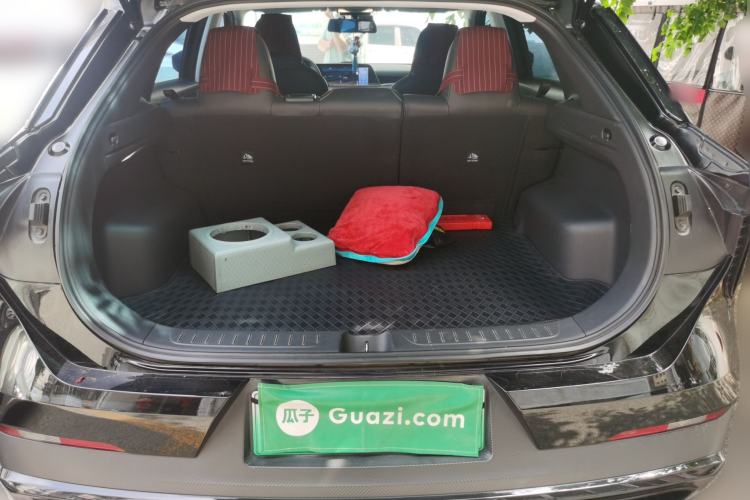 Used Venucia V DD-i 2023 110 km iE Version Trunk