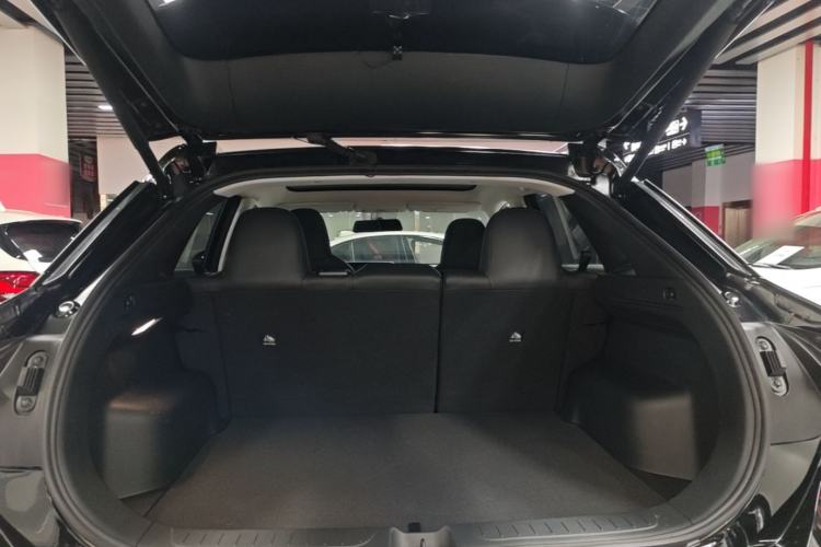 Used Venucia V DD-i 2023 60km iD Version Trunk