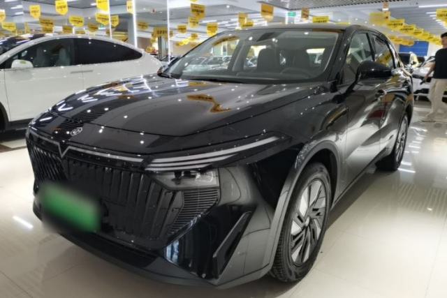 Used Venucia V DD-i 2023 60km iD Version