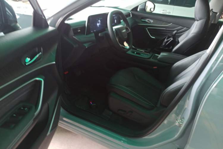 Used Venucia V DD-i 2023 60km iD Version Driver Seat