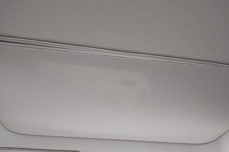 Used Venucia V DD-i 2023 110 km iE Version Headliner