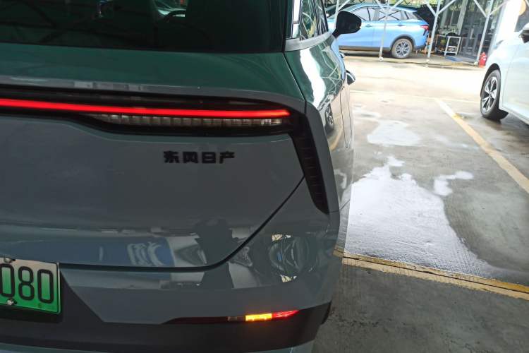 Used Venucia V DD-i 2023 60km iD Version Right Rear Taillight