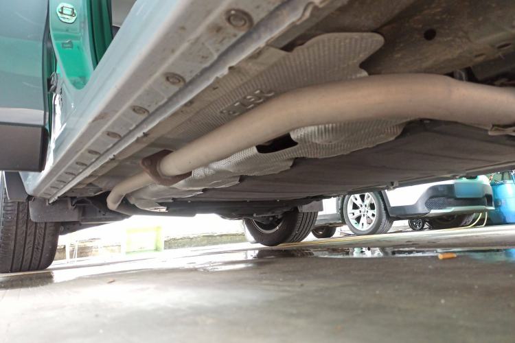 Used Venucia V DD-i 2023 60km iD Version Right Side Sill