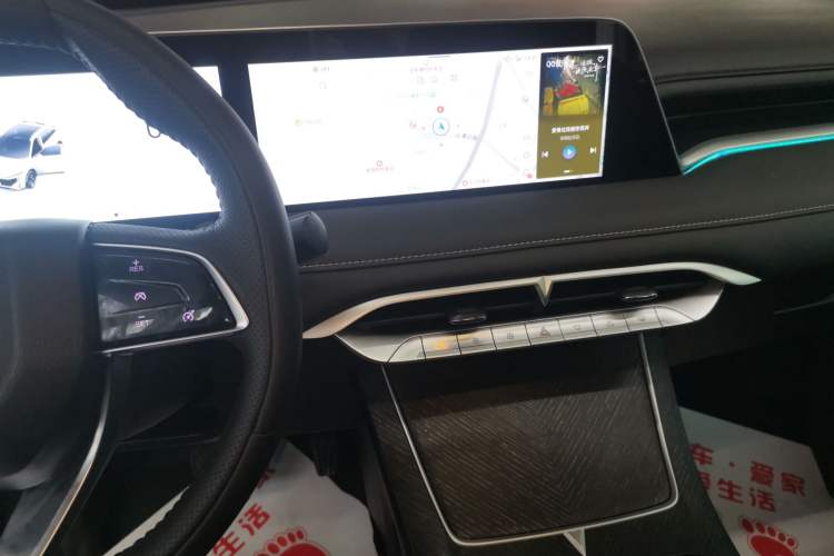 Used Venucia V DD-i 2023 60km iD Joy Ride Edition Audio And AC Panel
